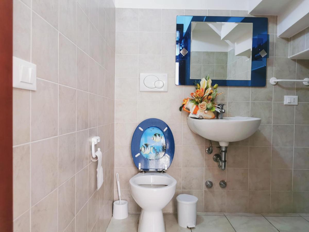 Flat Blue Apartment